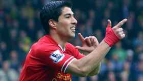 Luis Suárez celebra un gol en su etapa en Liverpool / EFE