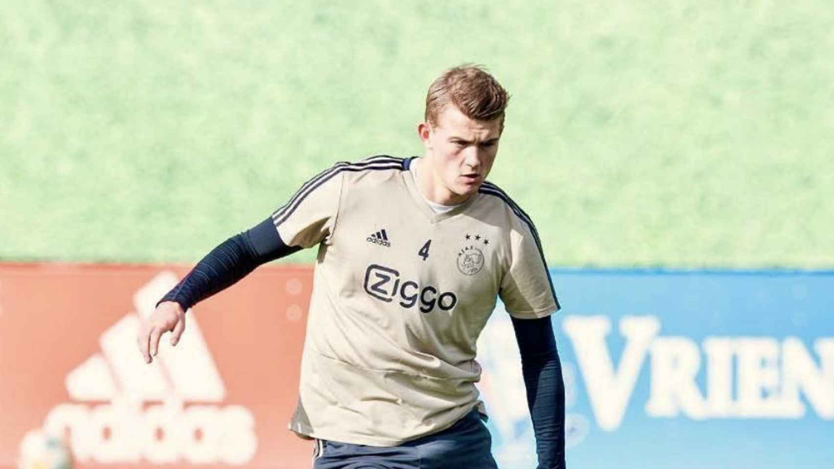 Una foto de Matthijs De Ligt durante un entrenamiento con el Ajax / Instagram