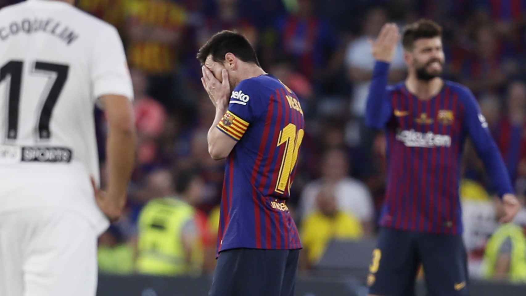 Una foto de Leo Messi tras el gol del Valencia / EFE