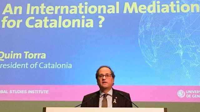 El presidente de la Generalitat, Quim Torra, en la Universidad de Ginebra (Suiza) / EUROPA PRESS
