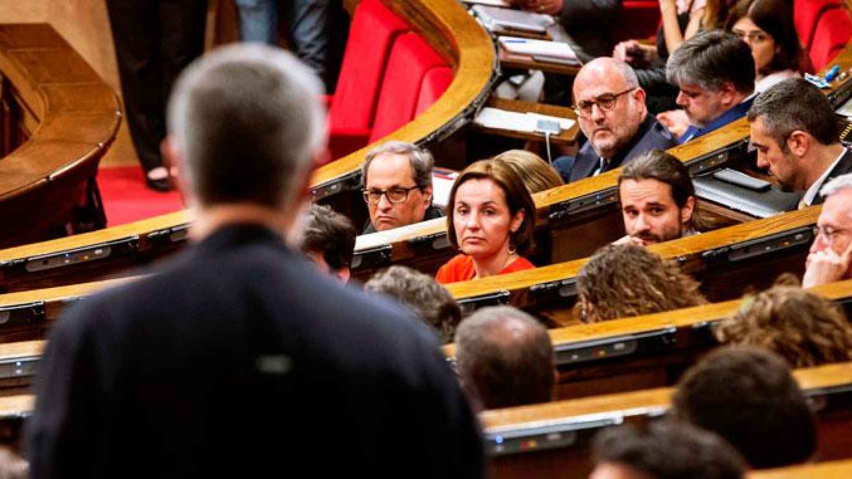 Carles Riera (CUP) se dirige a Quim Torra en el Parlament / EFE