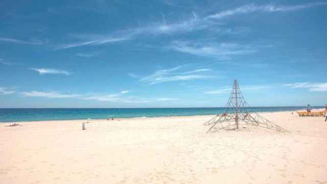Playa del Cristall de Tarragona, provincia en la que han muerto dos hombres ahogados este domingo