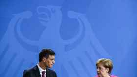 Pedro Sánchez, presidente de España, y Angela Merkel, presidenta de Alemania / EFE