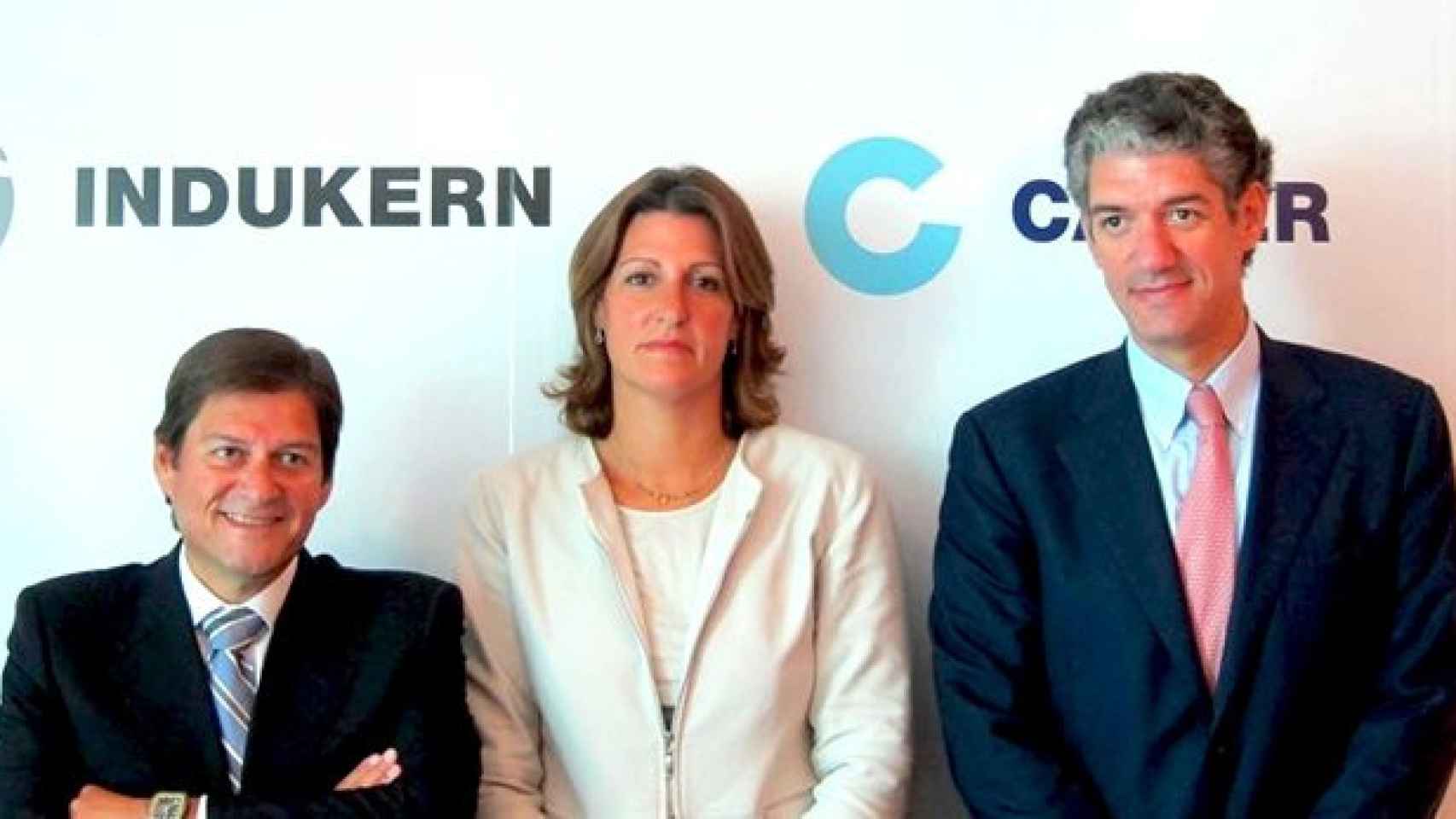 Raúl Díaz-Varela (i), Tamara Díaz-Varela (c) y Daniel Díaz-Varela (c), la actual dirección del Grupo Indukern / EP