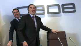 Antonio Garamendi, presidente de Cepyme, y Juan Rosell, presidente de CEOE, en una imagen de archivo.