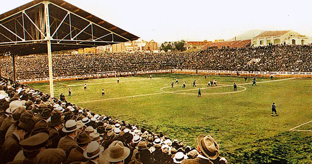 El campo de Les Corts, sede del FC Barcelona entre 1922 y 1957 / FCB