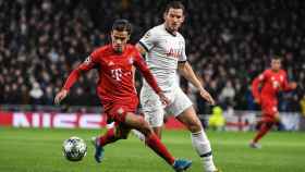 Coutinho supera a Vertonghen en la abultada victoria del Bayern frente al Tottenham / EFE