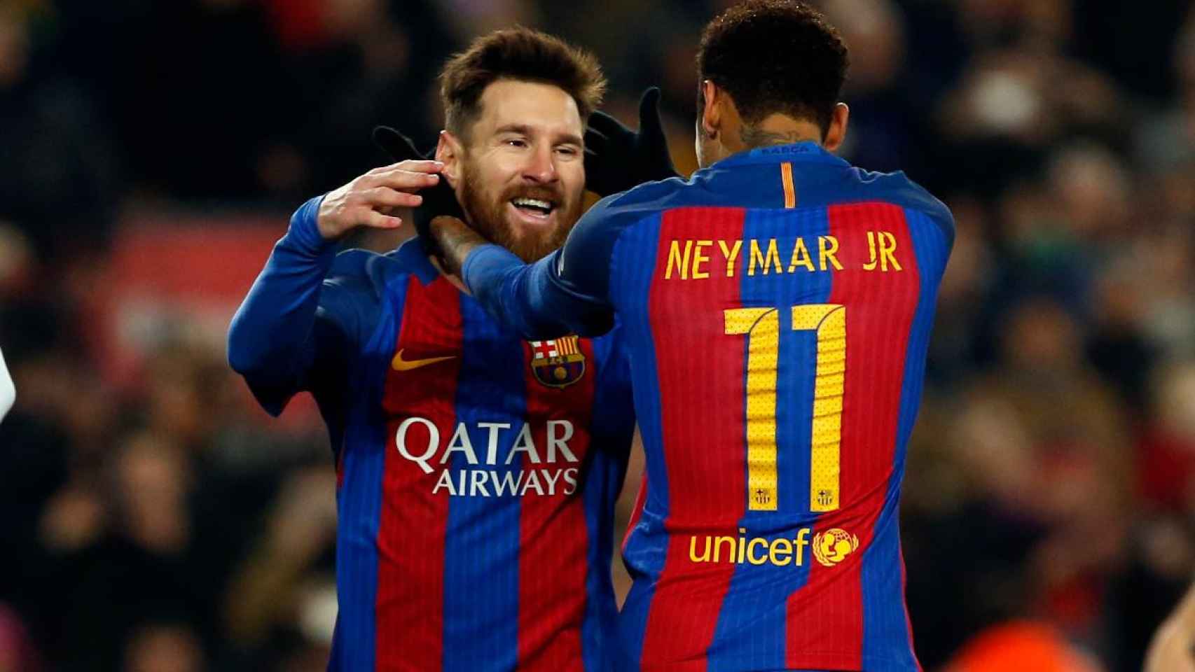 Leo Messi y Neymar Junior celebrando un gol con el Barça / EFE