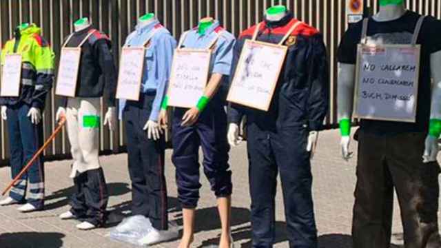 Protesta de Mossos d'Esquadra por la gestión de Buch ante la consejería de Interior / @USPAC