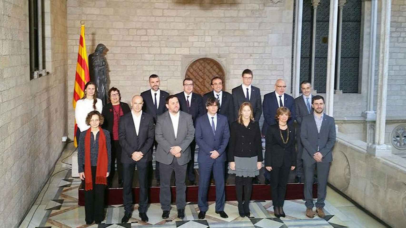 Los nuevos consejeros del Gobierno de la Generalitat después de la toma de posesión
