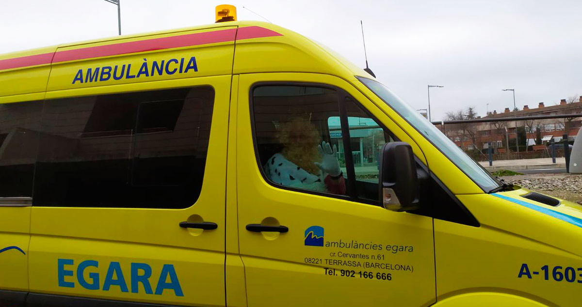 Imagen de un vehículo de transporte sanitario de Ambulancias Egara / Cedida