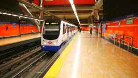 Un convoy de la línea 7b de Metro de Madrid