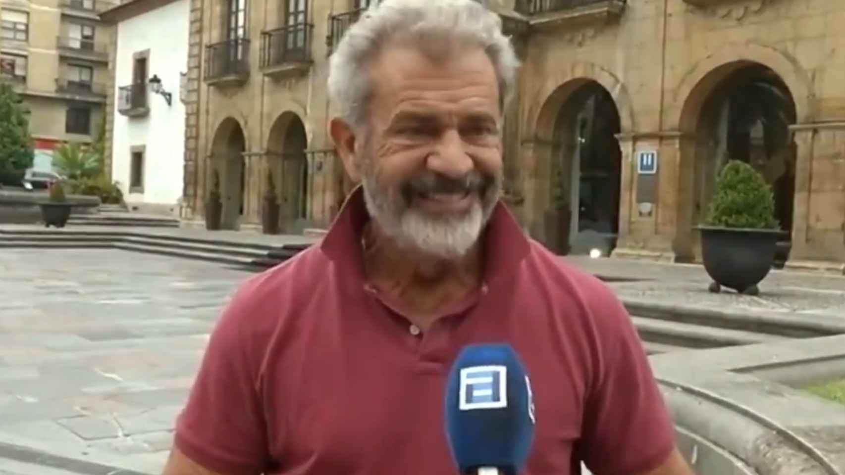 Mel Gibson durante sus vacaciones en España / TWITTER