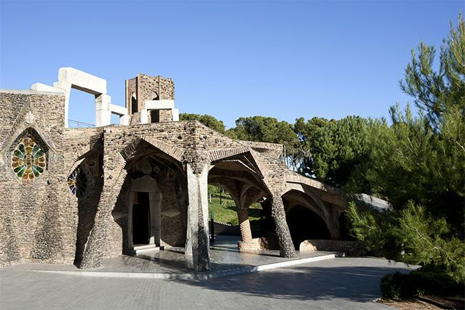 Cripta Gaudí / COLÒNIA GÜELL