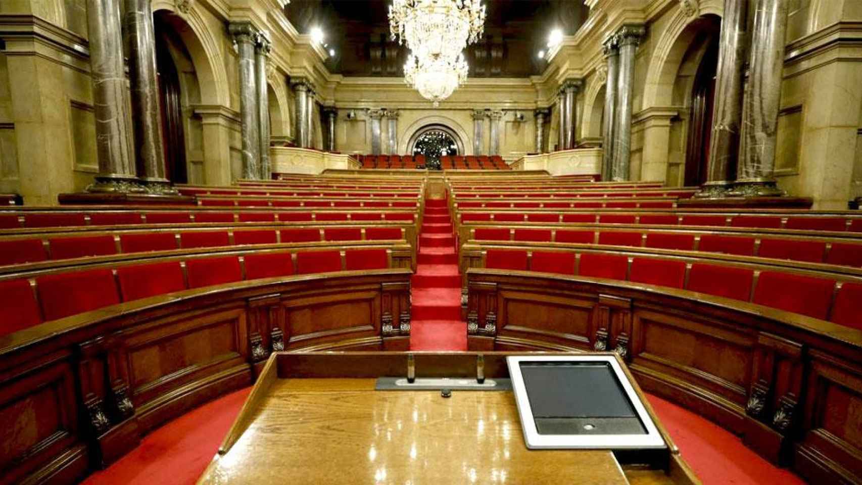 En el Parlament ha comenzado la cuenta atrás para investir al futuro presidente de la Generalitat tras las elecciones catalanas del 14 de febrero / EFE