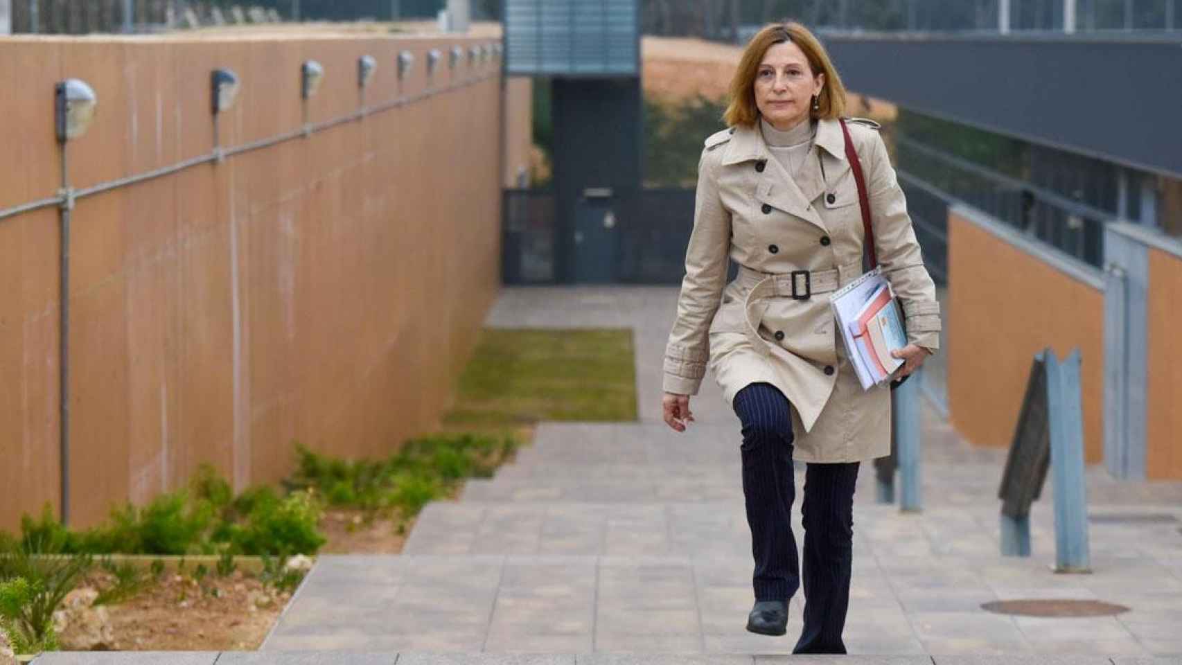 Carme Forcadell sale de la cárcel Mas d'Enric. Políticos presos / TWITTER