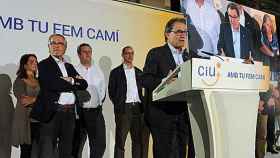 Artur Mas y Xavier Trias, durante la comparecencia para valorar los resultados de las elecciones municipales del 24M
