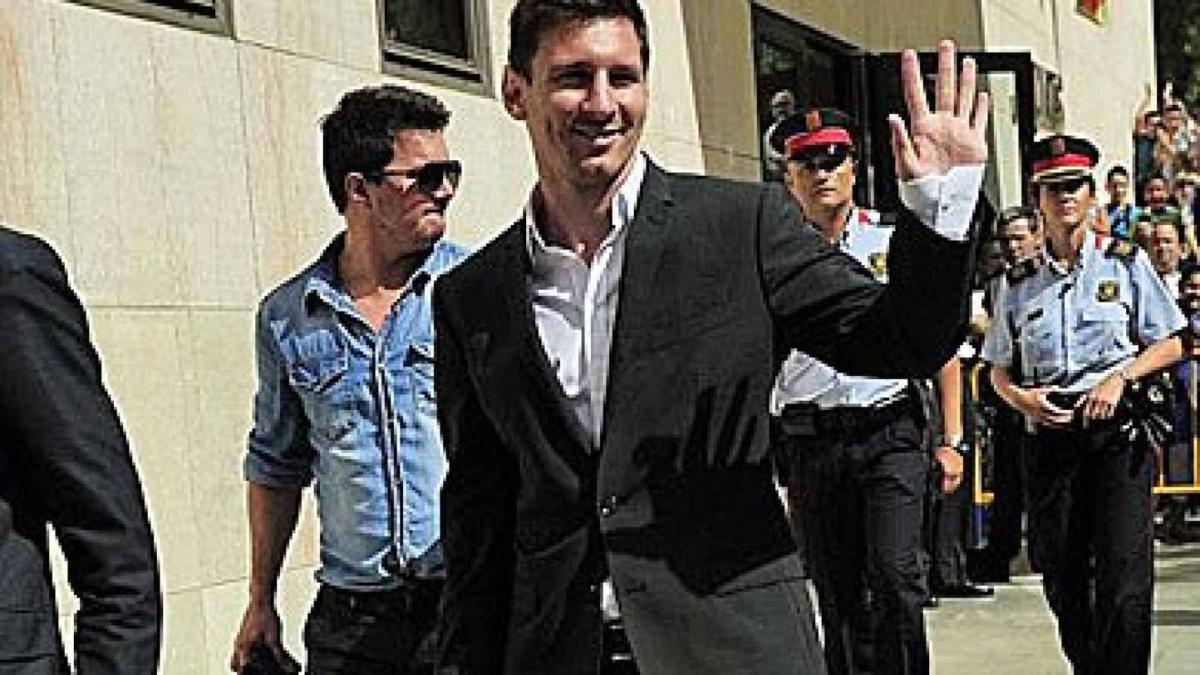 Leo Messi, en septiembre de 2013, a la salida de los juzgados, tras declarar por un presunto fraude fiscal