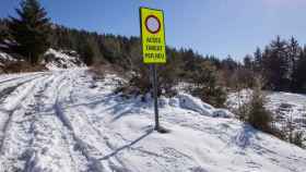 Carretera secundaria cerrada por nieve / EUROPA PRESS