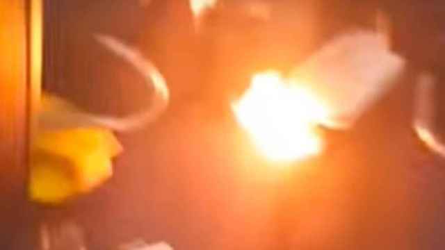 La batería que explotó y se incendio en un avión de Ryanair en El Prat