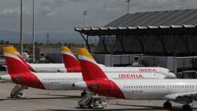 Imagen de aviones de Iberia, una de las aerolíneas de IAG / EP