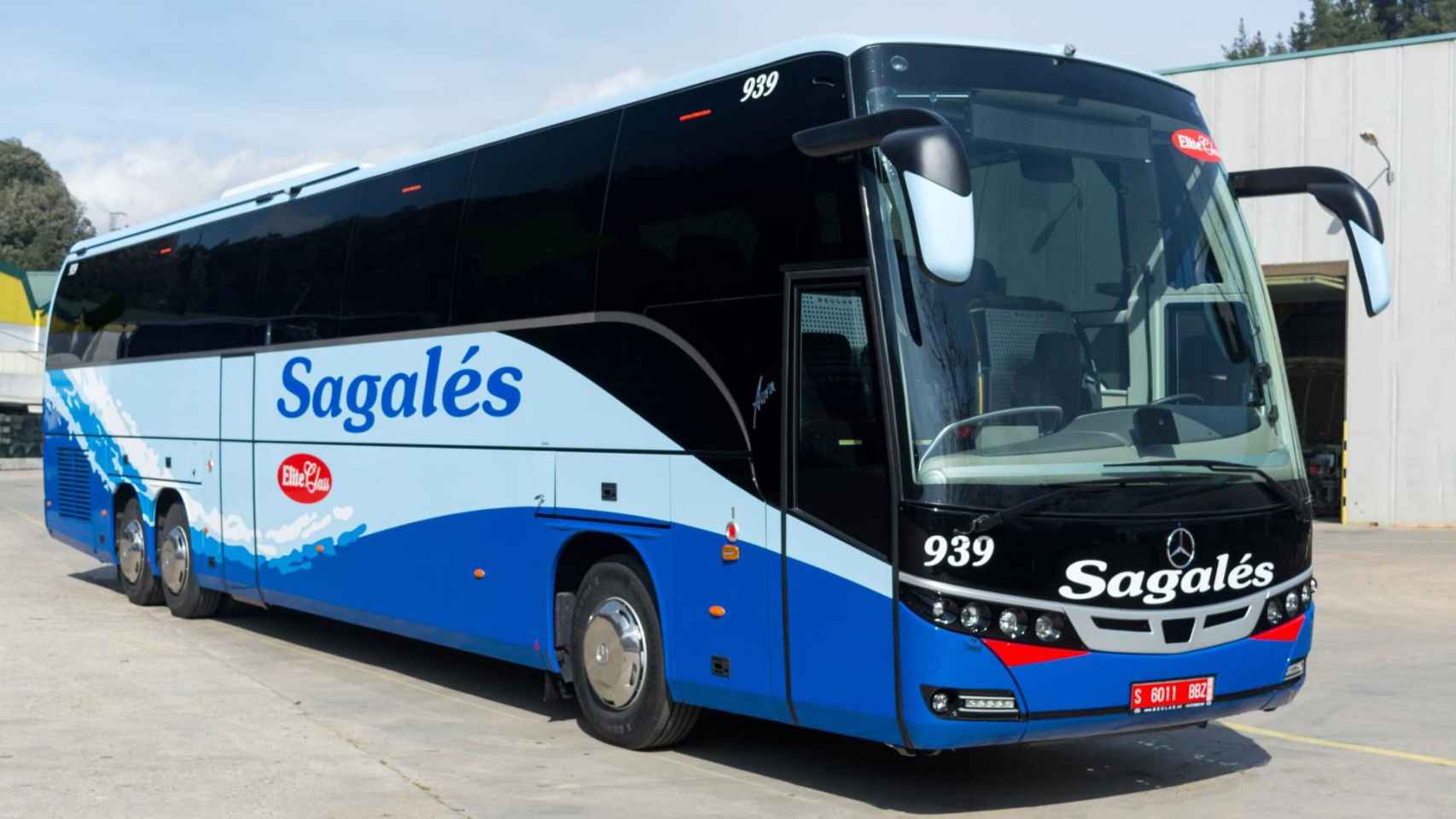Un bus de la compañía Sagalés