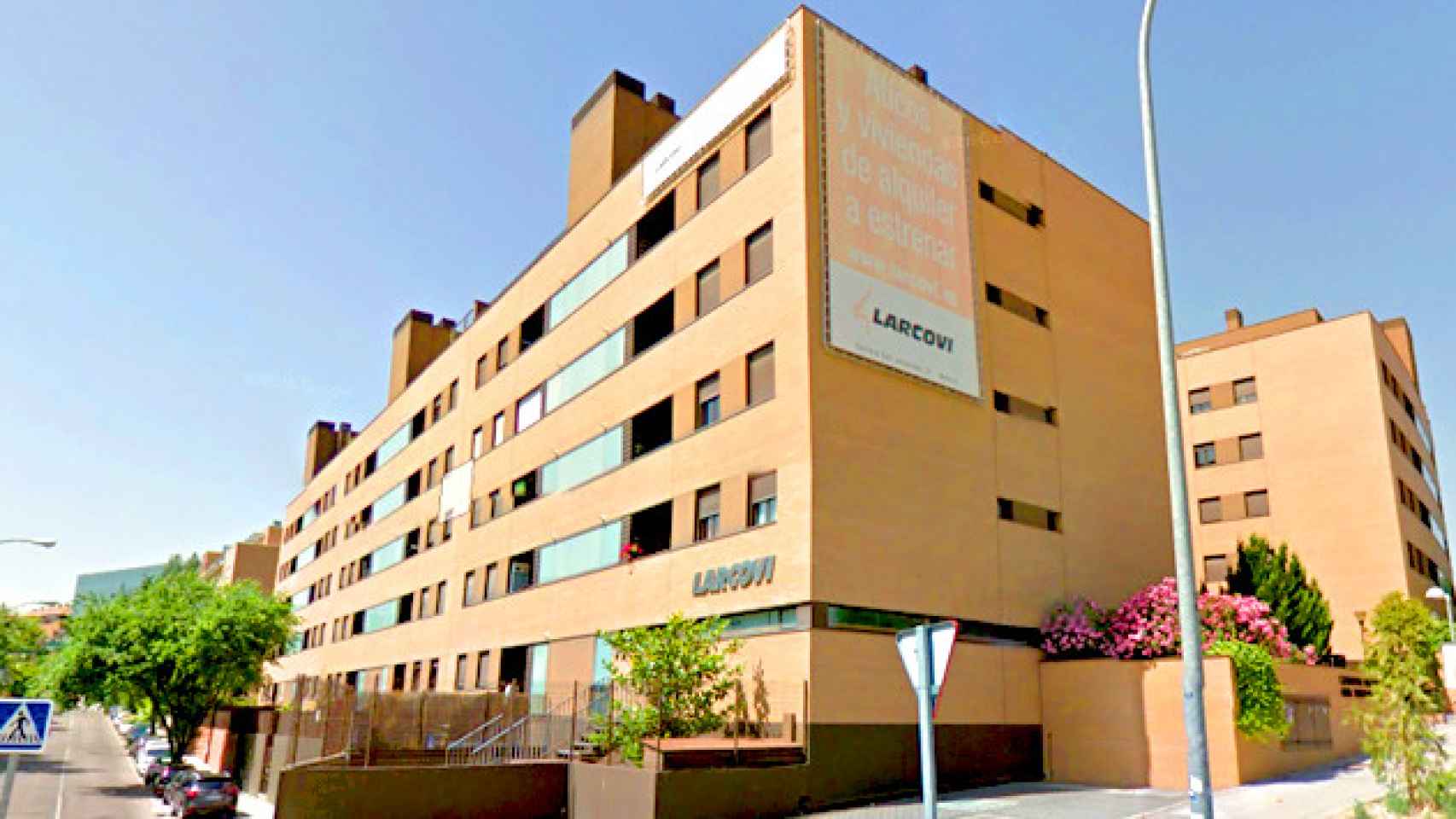 Sede de Larcovi en Madrid en la Avenida del Talgo / CG