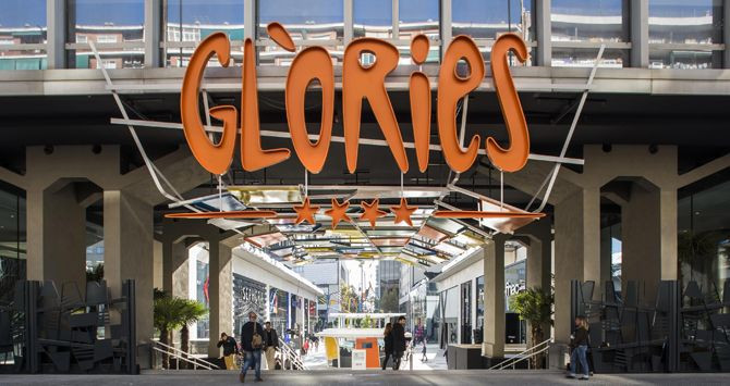 Entrada al nuevo centro comercial Glòries de Barcelona / CG