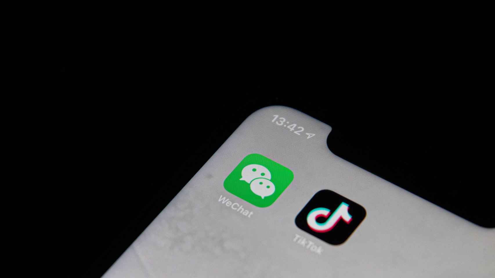Iconos de TikTok y WeChat / EFE