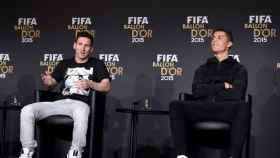 Leo Messi y Cristiano Ronaldo en el Balón de Oro