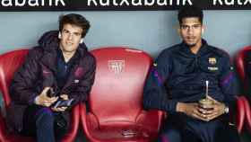 Riqui Puig y Ronald Araújo en una imagen de archivo / FC Barcelona