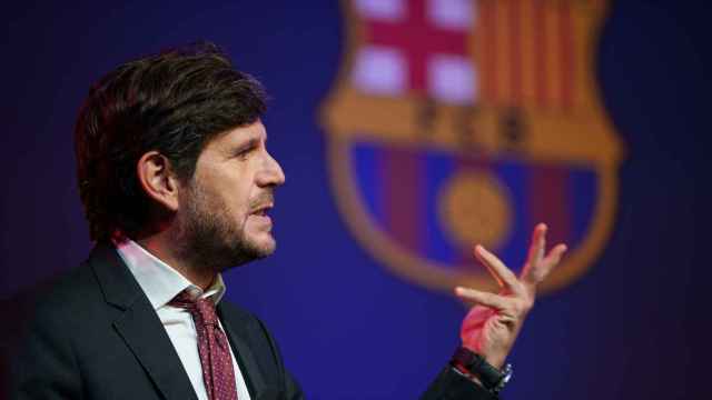 Mateu Alemany, directo y transparente, durante la asamblea de compromisarios del Barça / FCB