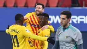 Dembelé celebra con Messi e Ilaix el segundo gol del Barça / REDES