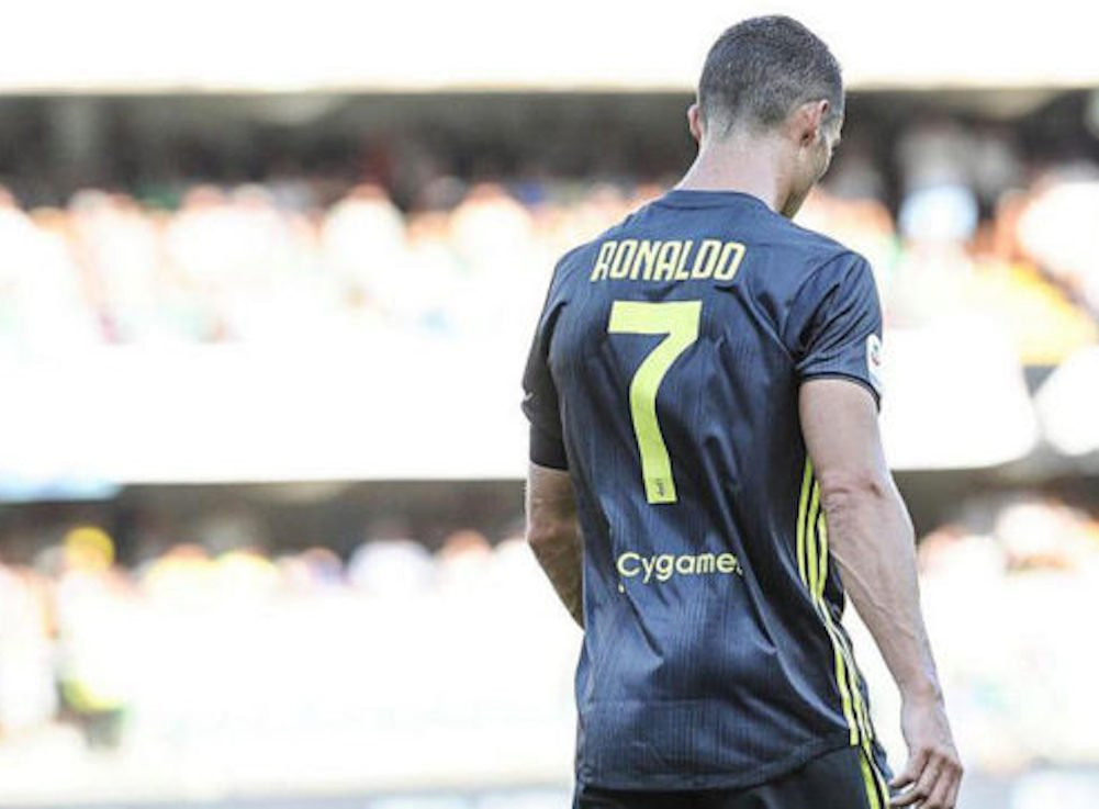 Una foto de archivo de Cristiano Ronaldo en un partido con la Juventus / EFE