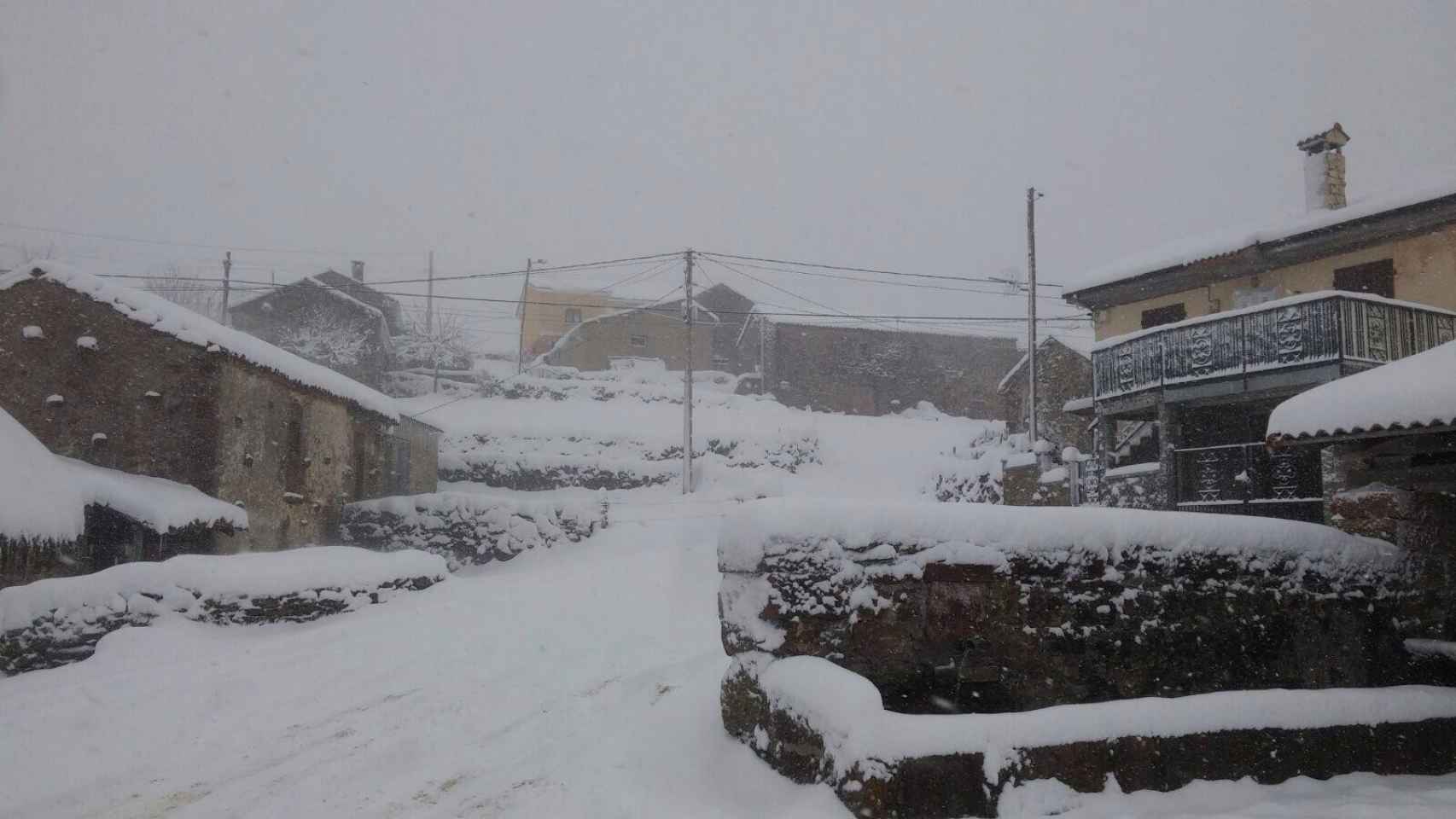 Nieve y mal tiempo en el término municipal de Somiedo (Asturias)  / EUROPA PRESS