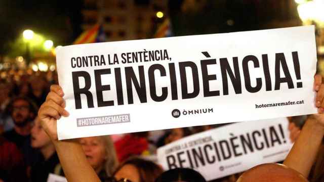 Manifestantes durante las protestas por la condena del 1-O / EFE