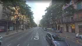 Calle Aragó de Barcelona, una de las que perderán un carril para luchar contra la contaminación / GOOGLE MAPS