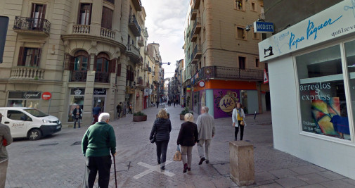 Intersección de las calles Carme y Democràcia, en Lleida / GOOGLE STREET VIEW