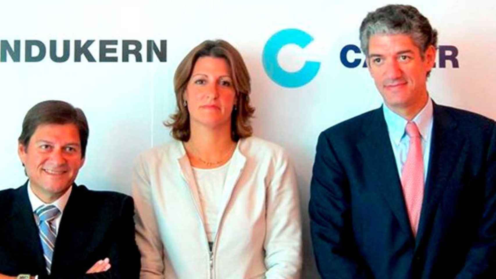 Raúl Díaz-Varela (i), Tamara Díaz-Varela (c) y Daniel Díaz-Varela (c), al frente del Grupo Indukern / EP