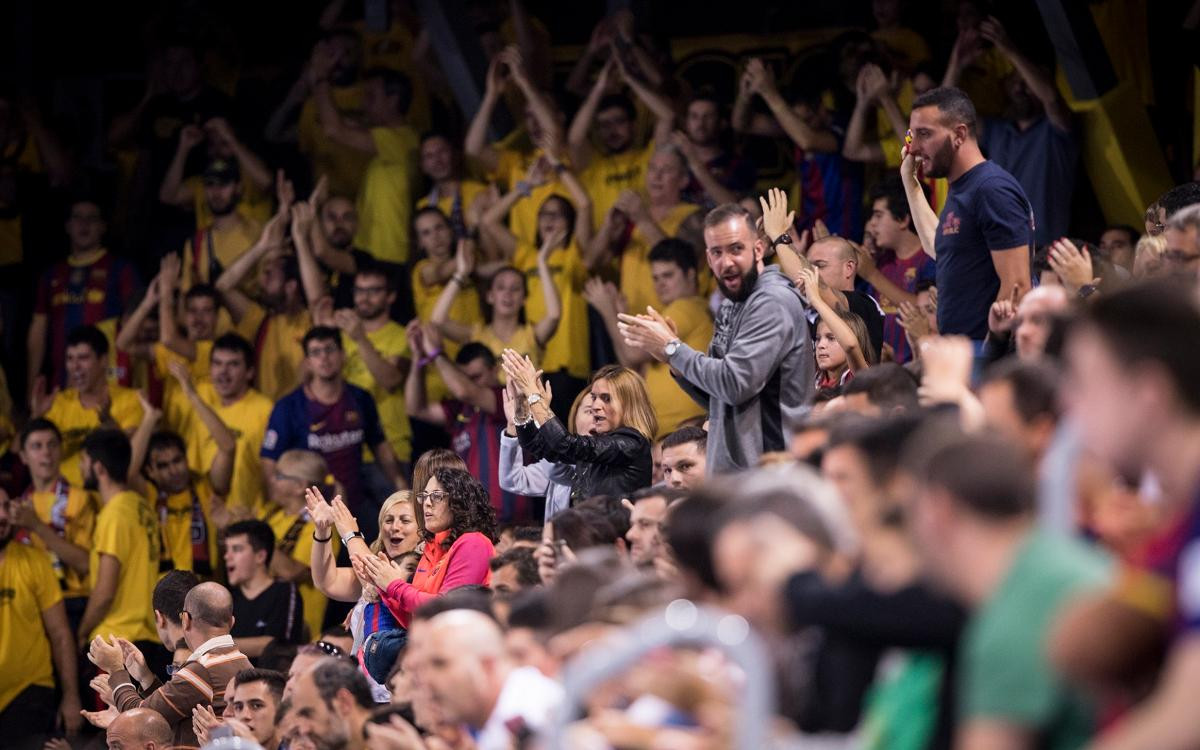 Abonados del Palau Blaugrana disfrutando de un partido del Barça / FC Barcelona