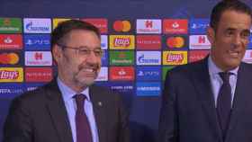 Bartomeu sonríe tras el título europeo del Barça de fútbol sala / FC BARCELONA