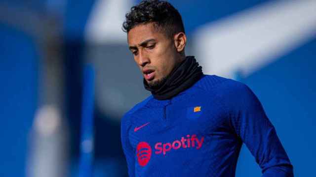 Raphinha, durante un entrenamiento con el FC Barcelona en la Ciutat Esportiva / FCB