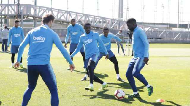 Ousmane Dembelé en la sesión de entrenamiento de este jueves / FC Barcelona