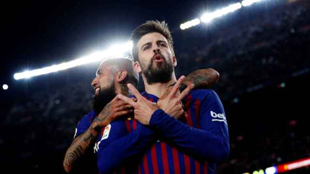 Una foto de Gerard Piqué celebrando su tanto ante el Rayo Vallecano / EFE