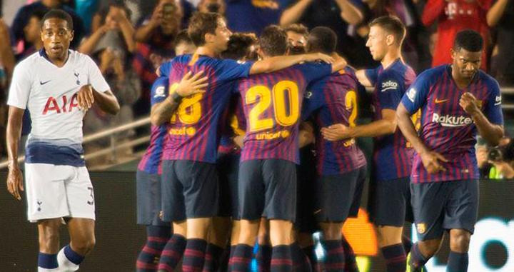 Jugadores del FC Barcelona celebran la anotación del segundo gol del equipo contra el Tottenham durante el partido de la la International Champions Cup / EFE