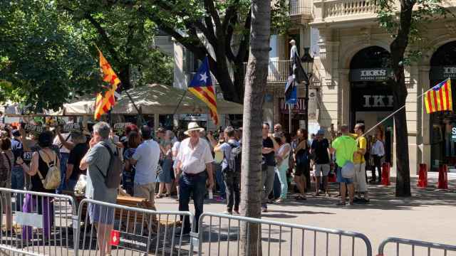 Manifestación convocada por la ANC ante la Diputación de Barcelona / CG