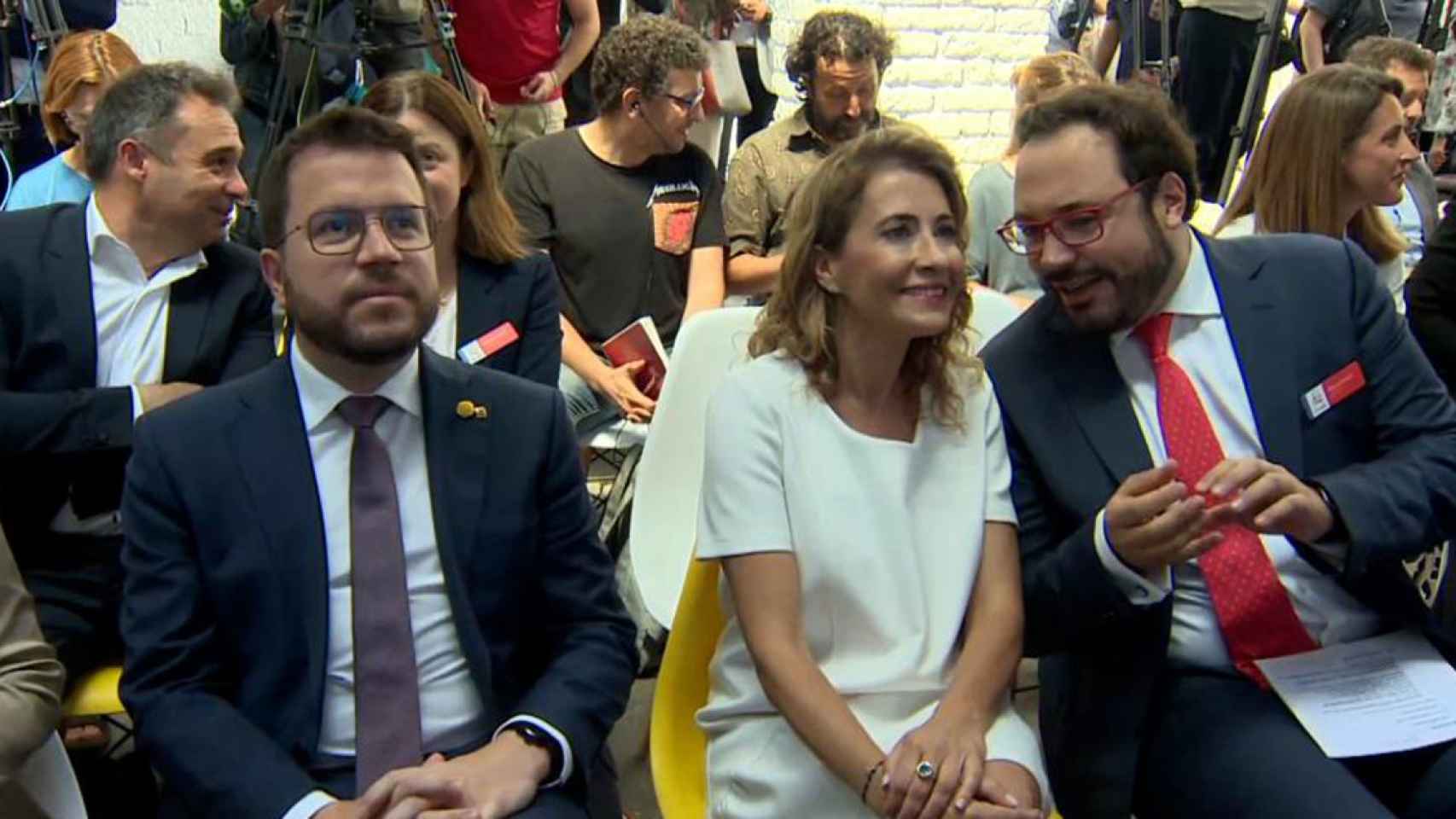 Pere Aragonès, Raquel Sánchez y Miguel Escassi / LUIS MIGUEL AÑÓN (CG)