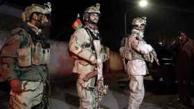 Soldados afganos han peinado la zona tras el ataque terrorista