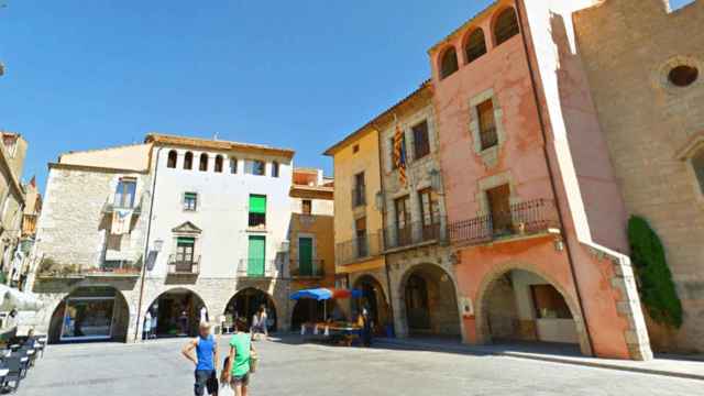 Plaza de Torroella de Montgrí