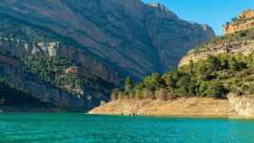Este lago es uno de los rincones de Lleida más espectaculares / PIXABAY